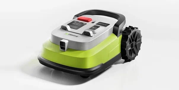 M10 robot koszący